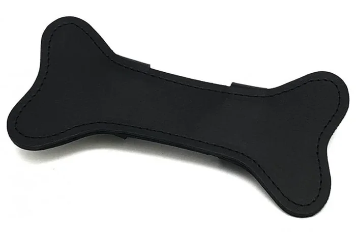 Cuir d’os de chien