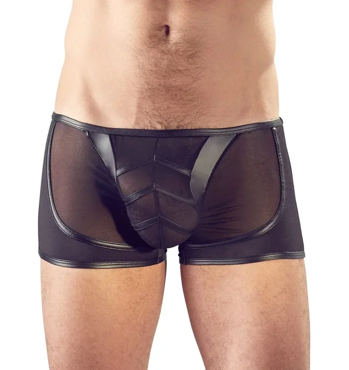 Shorts seductive Ben