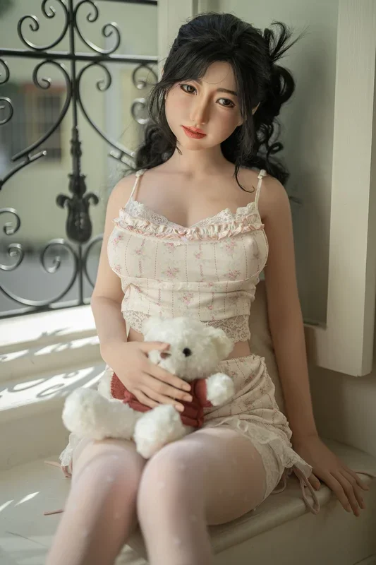 Yufan Life Size Doll – Starpery®